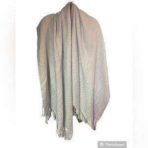 Pashmire nwt pashmina light blue silver grey lightweight pastel spring summer